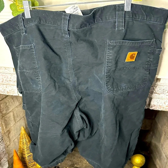 Carhartt Men’s size 50 black original fit shorts workwear 100% cotton durable - Picture 1 of 3